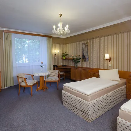 Ostrov Hotel