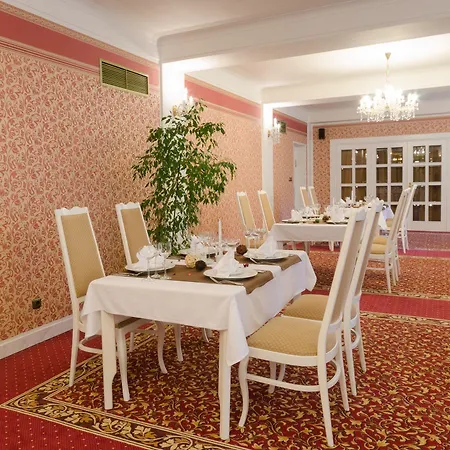 Hotel Ostrov