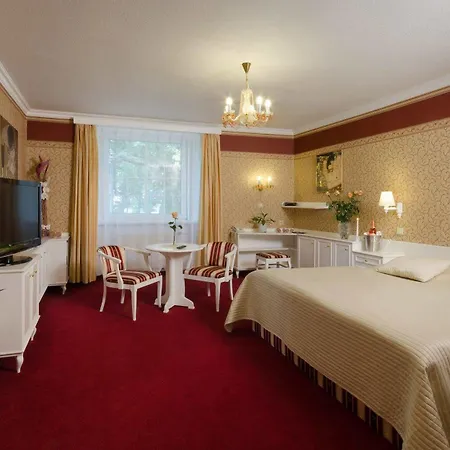 Hotel Ostrov Nymburk