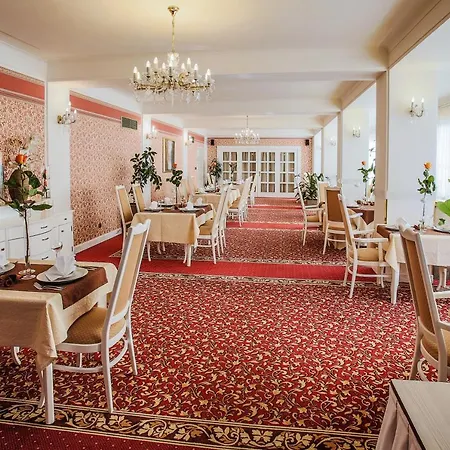 Ostrov Hotel Nymburk
