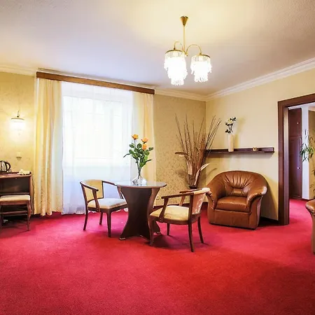 Hotel Ostrov Nymburk