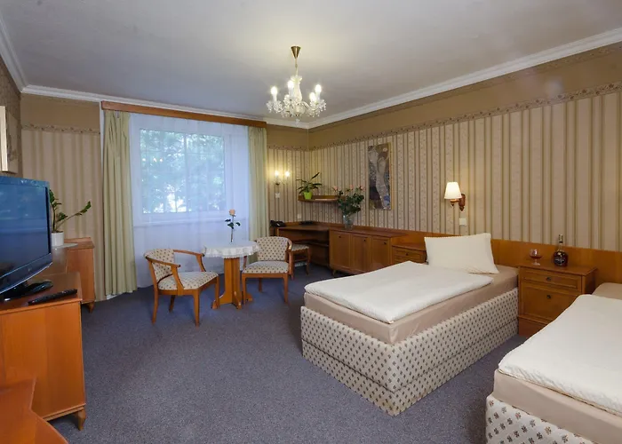 Ostrov Hotel